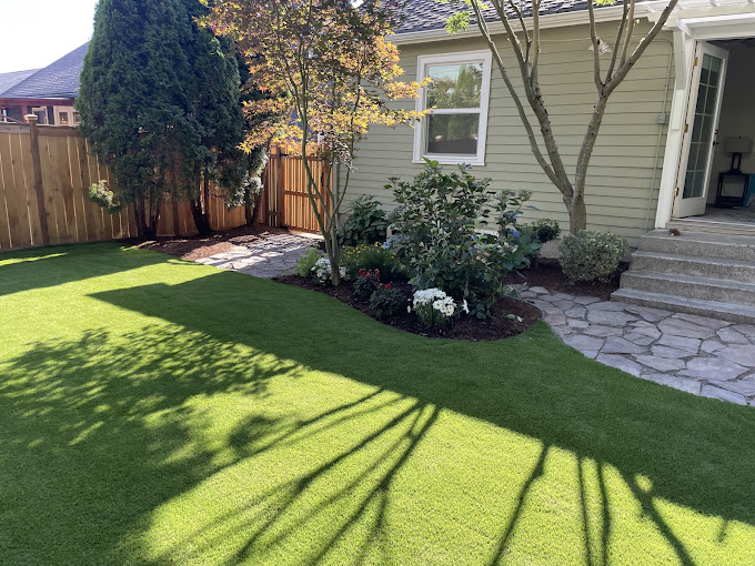 Seattle Weeding, Mowing, and Edging Services